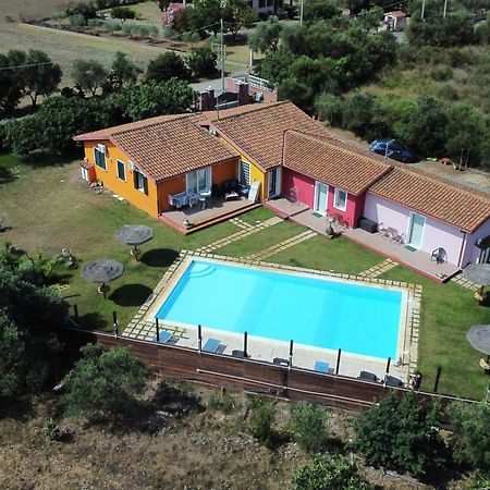 Villa Erilia San Giovanni Suergiu Luaran gambar