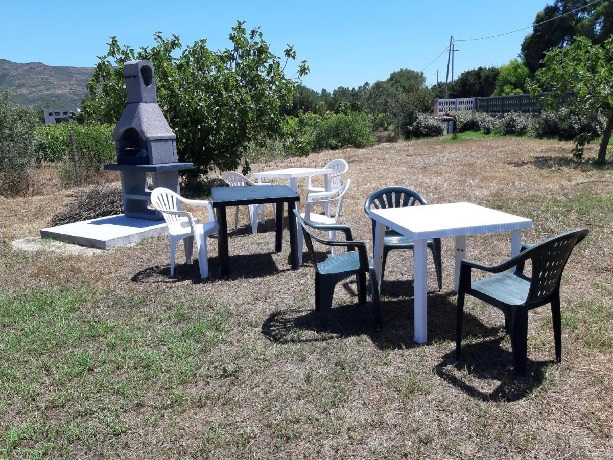 Villa Erilia San Giovanni Suergiu Luaran gambar