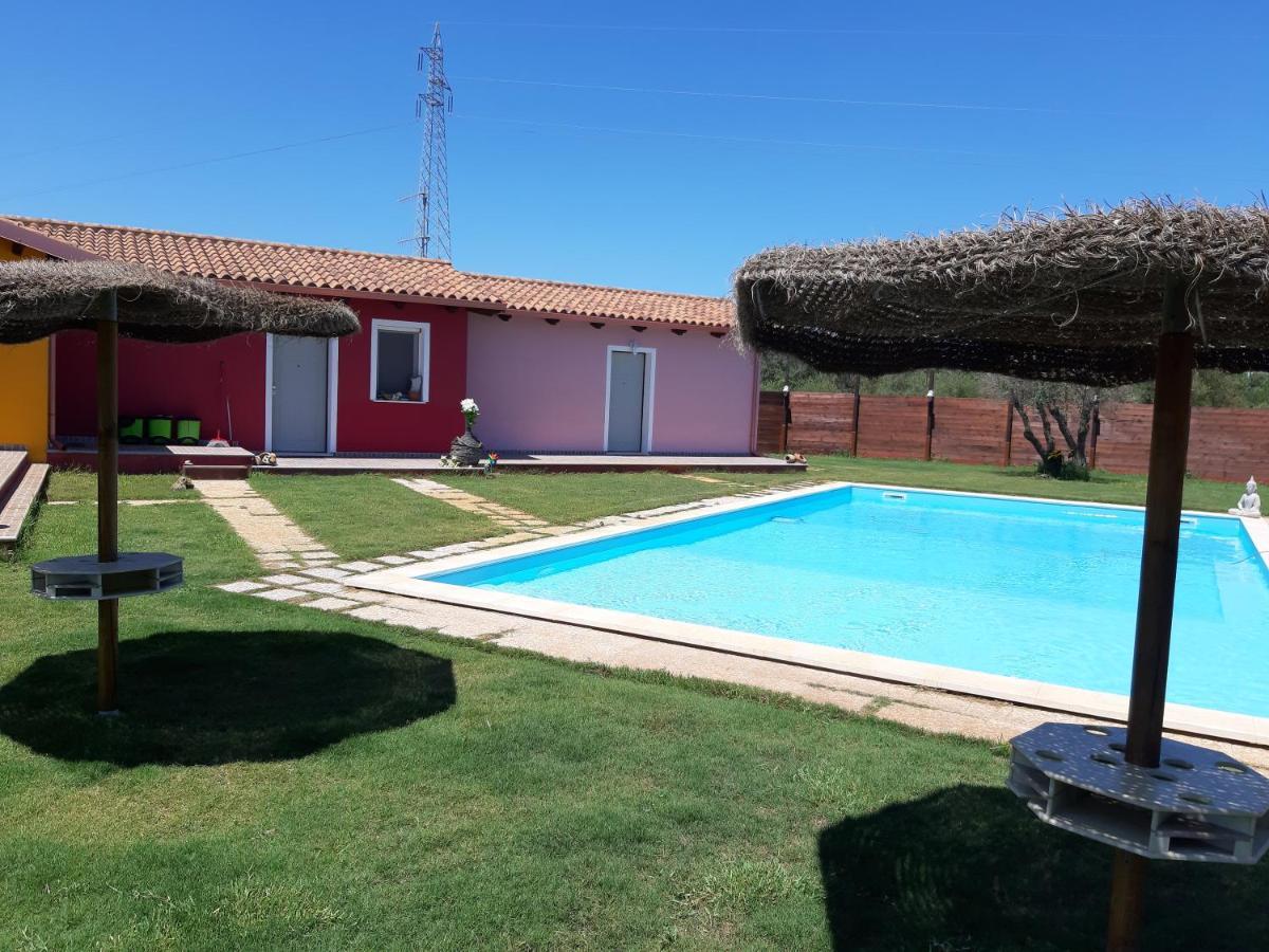 Villa Erilia San Giovanni Suergiu Luaran gambar