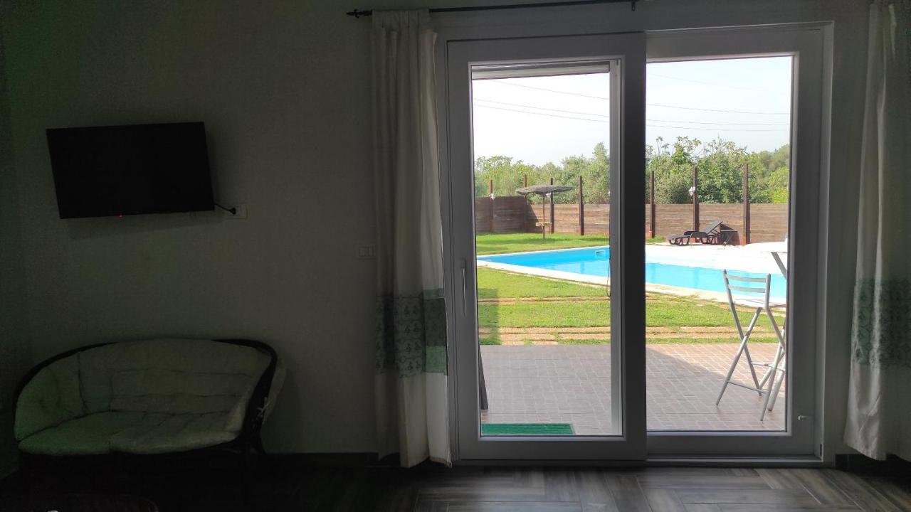 Villa Erilia San Giovanni Suergiu Luaran gambar