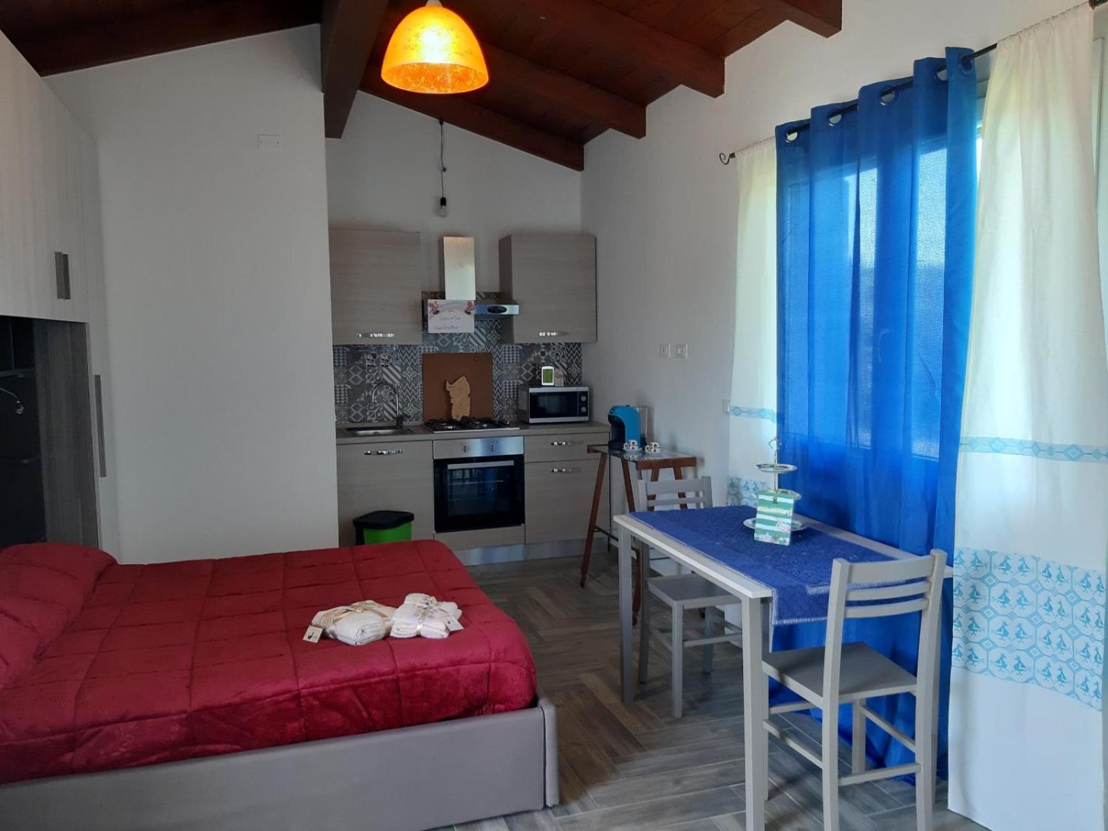 Villa Erilia San Giovanni Suergiu Luaran gambar